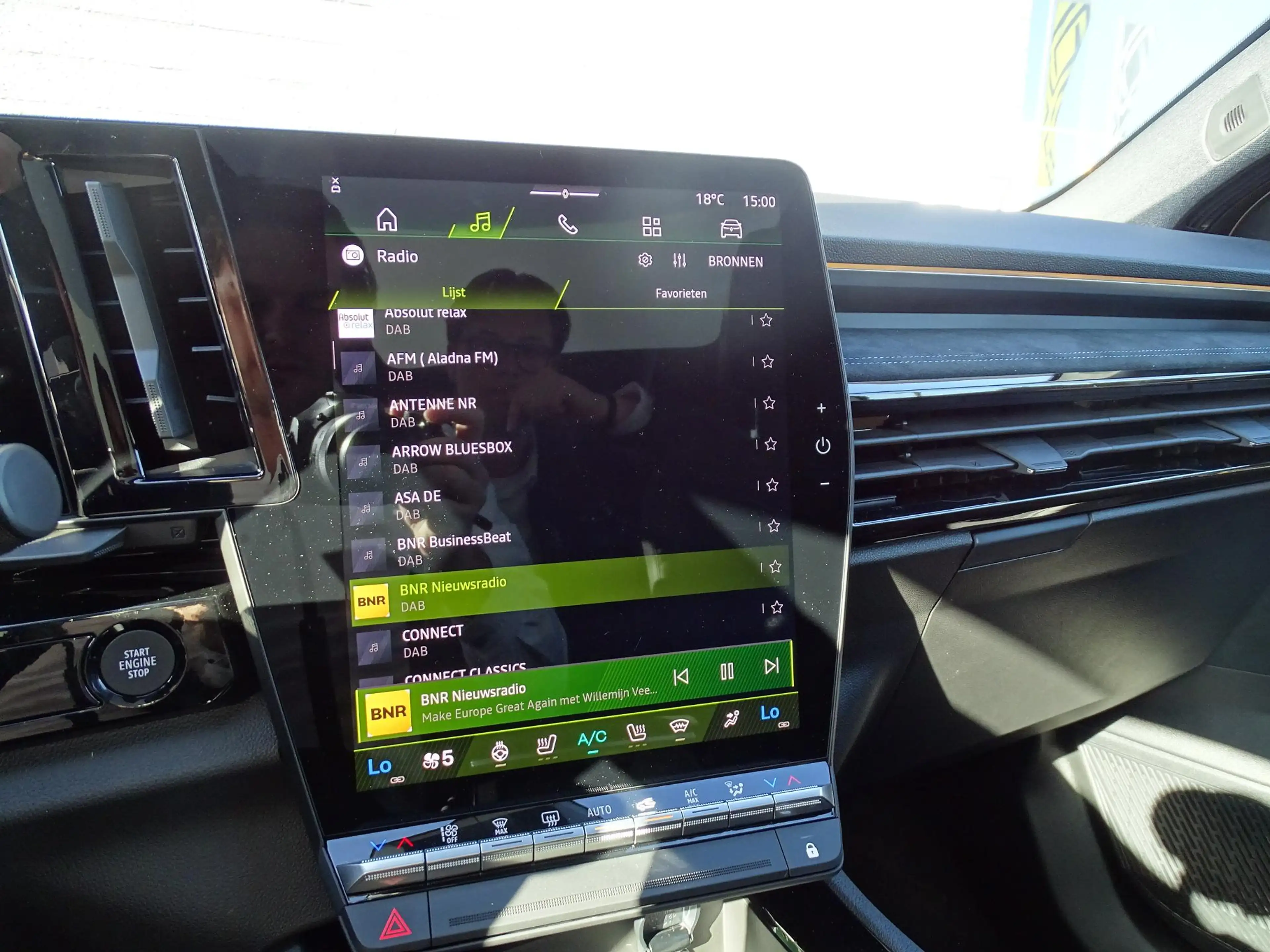 Renault Espace E-Tech full hybrid 200 esprit Alpine 5p. NU 5 JAAR — photo 44