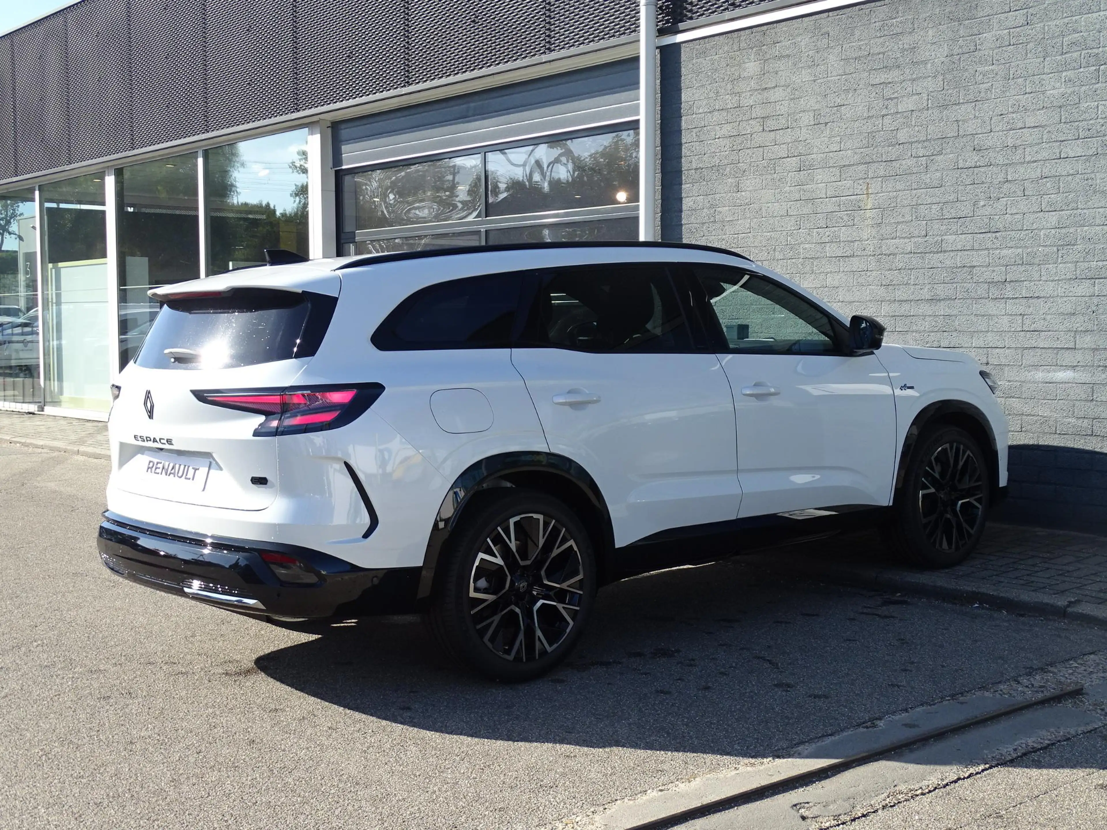 Renault Espace E-Tech full hybrid 200 esprit Alpine 5p. NU 5 JAAR — photo 2
