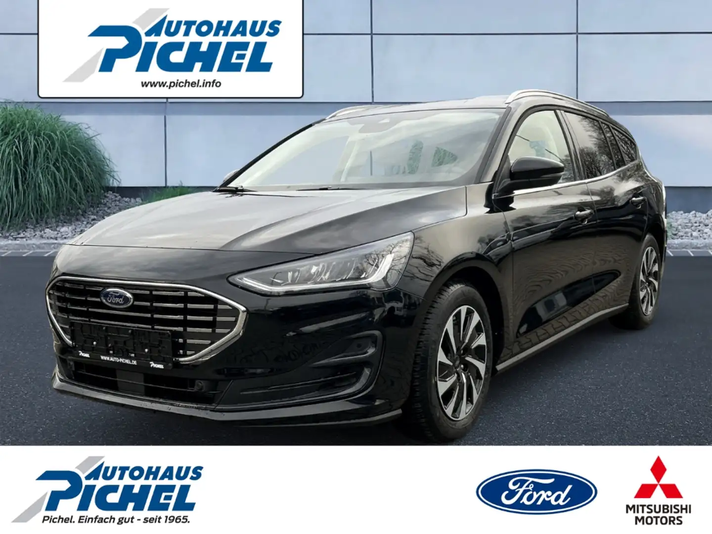 Ford Focus Turnier Titanium Edition LED+NAVI+TEMPOMAT+PPS Schwarz - 1