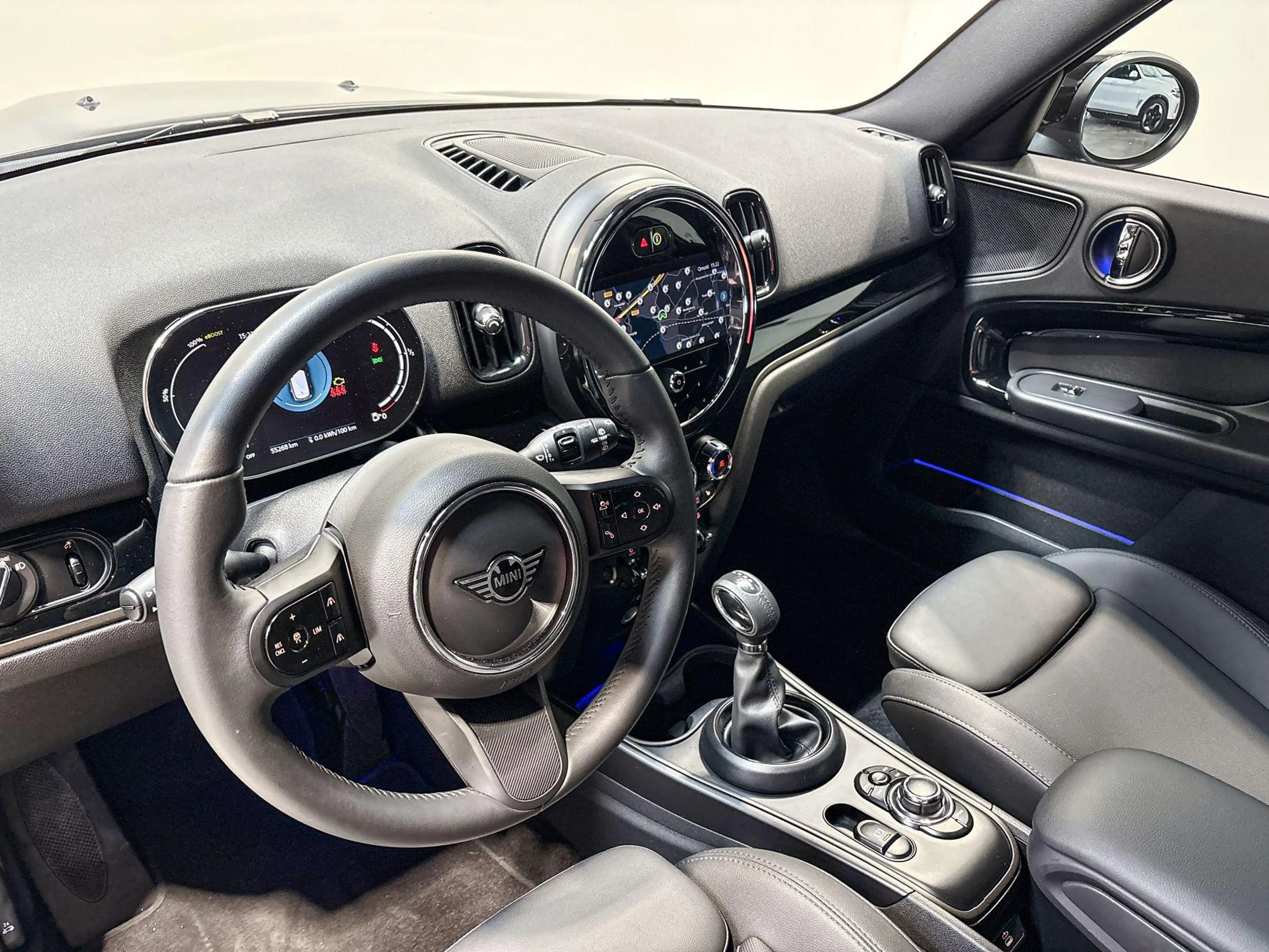 MINI Cooper SE Countryman ALL4 Classic — photo 12