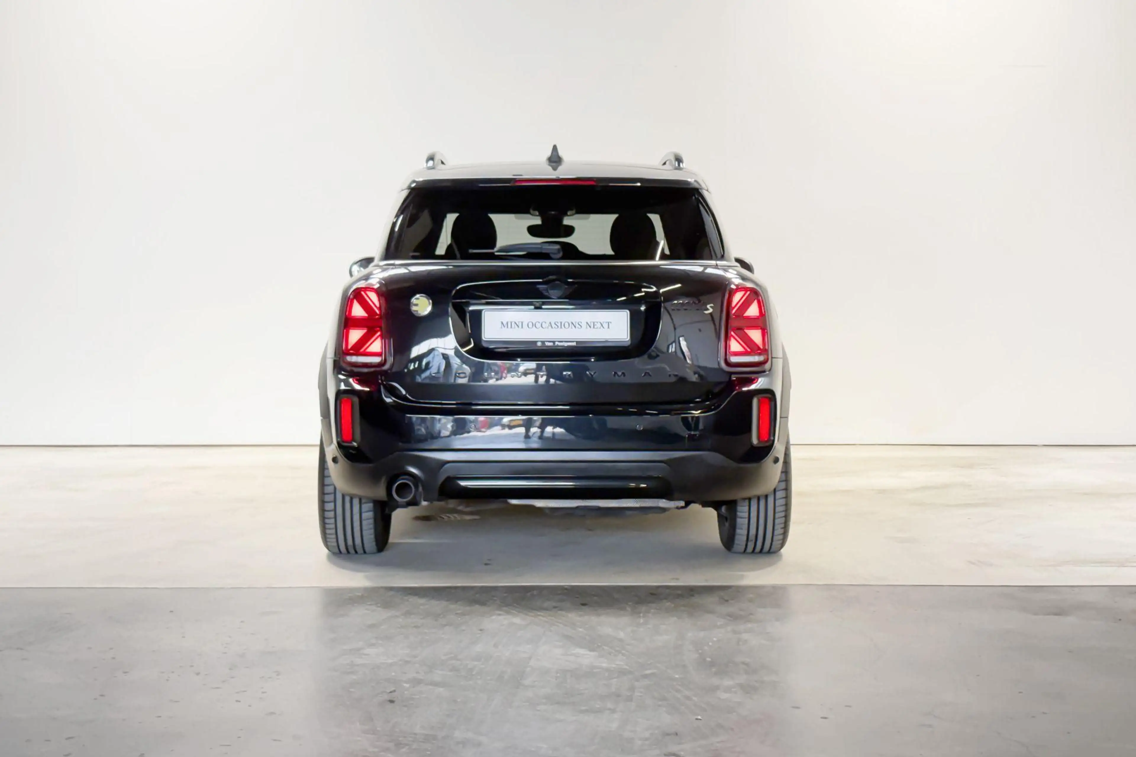MINI Cooper SE Countryman ALL4 Classic — photo 8