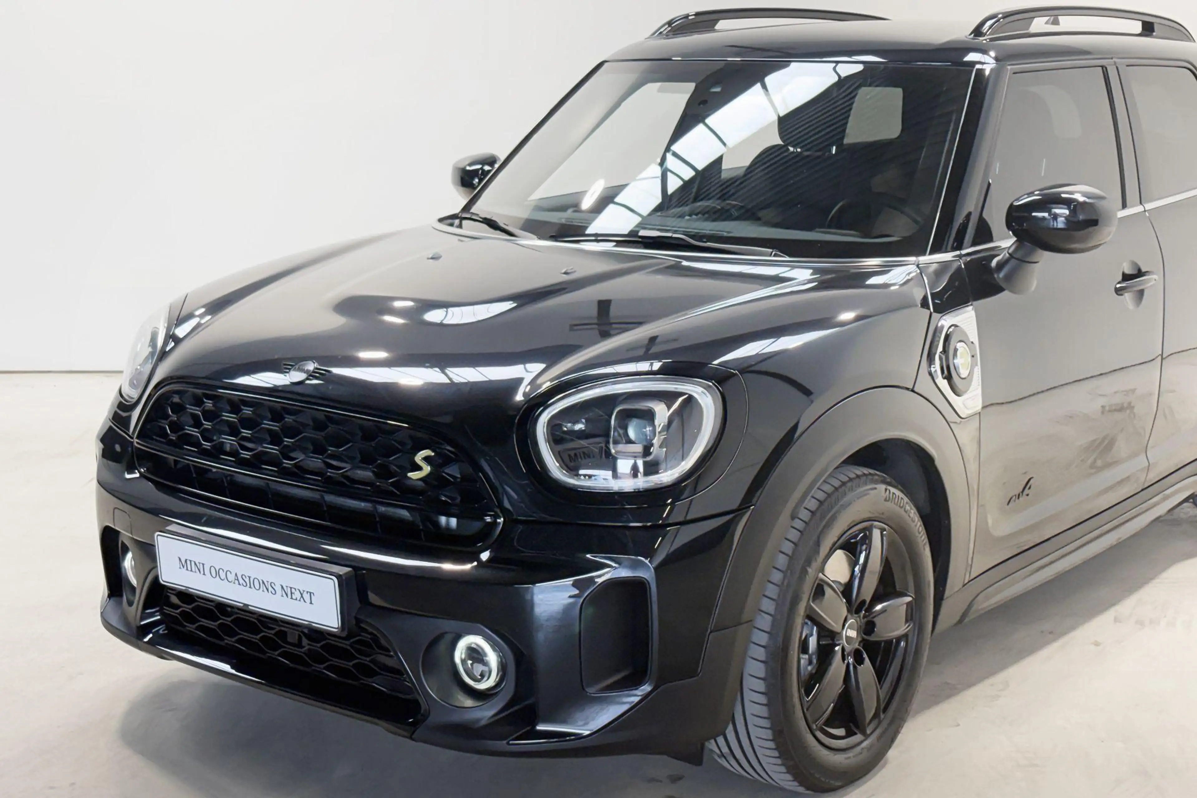 MINI Cooper SE Countryman ALL4 Classic — photo 2