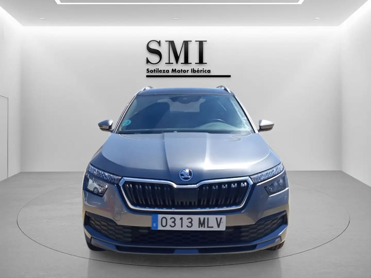 Skoda Kamiq 1.0 TSI Sport 81kW Gris - 2