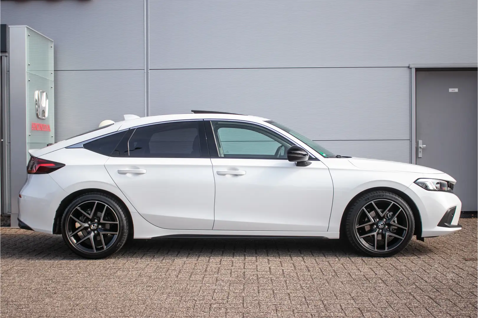 Honda Civic 2.0 e:HEV Advance All-in rijklaarprijs | Leder | S Wit - 2