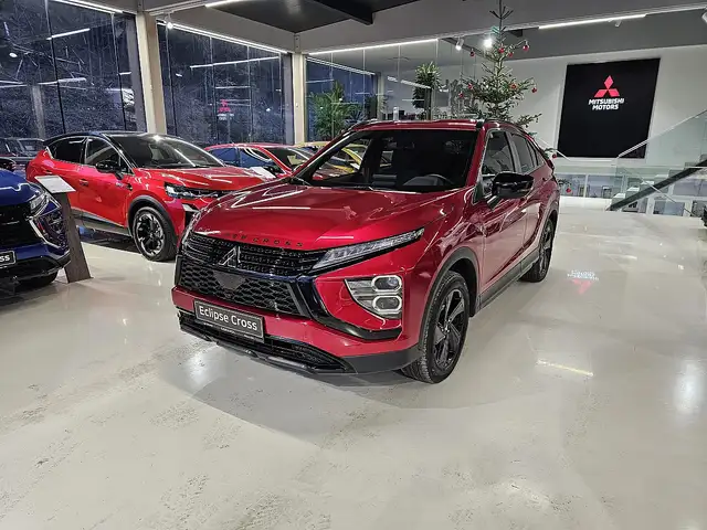 Mitsubishi Eclipse Cross 2,4 PHEV 4WD Intense+ Black Line