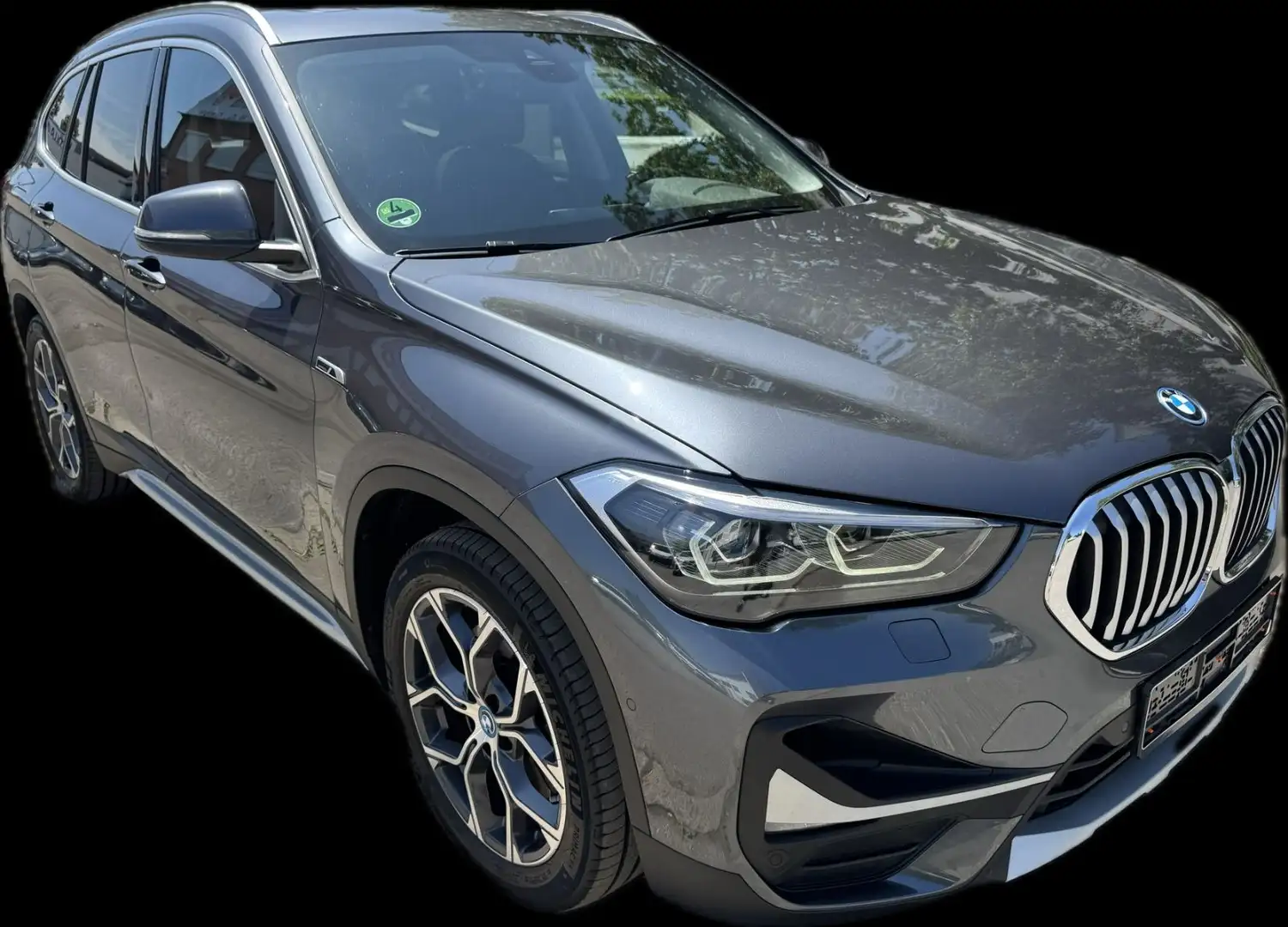 BMW X1 xDrive 25e xLine/LED/Driving Ass/Pano/Kam. Grau - 1