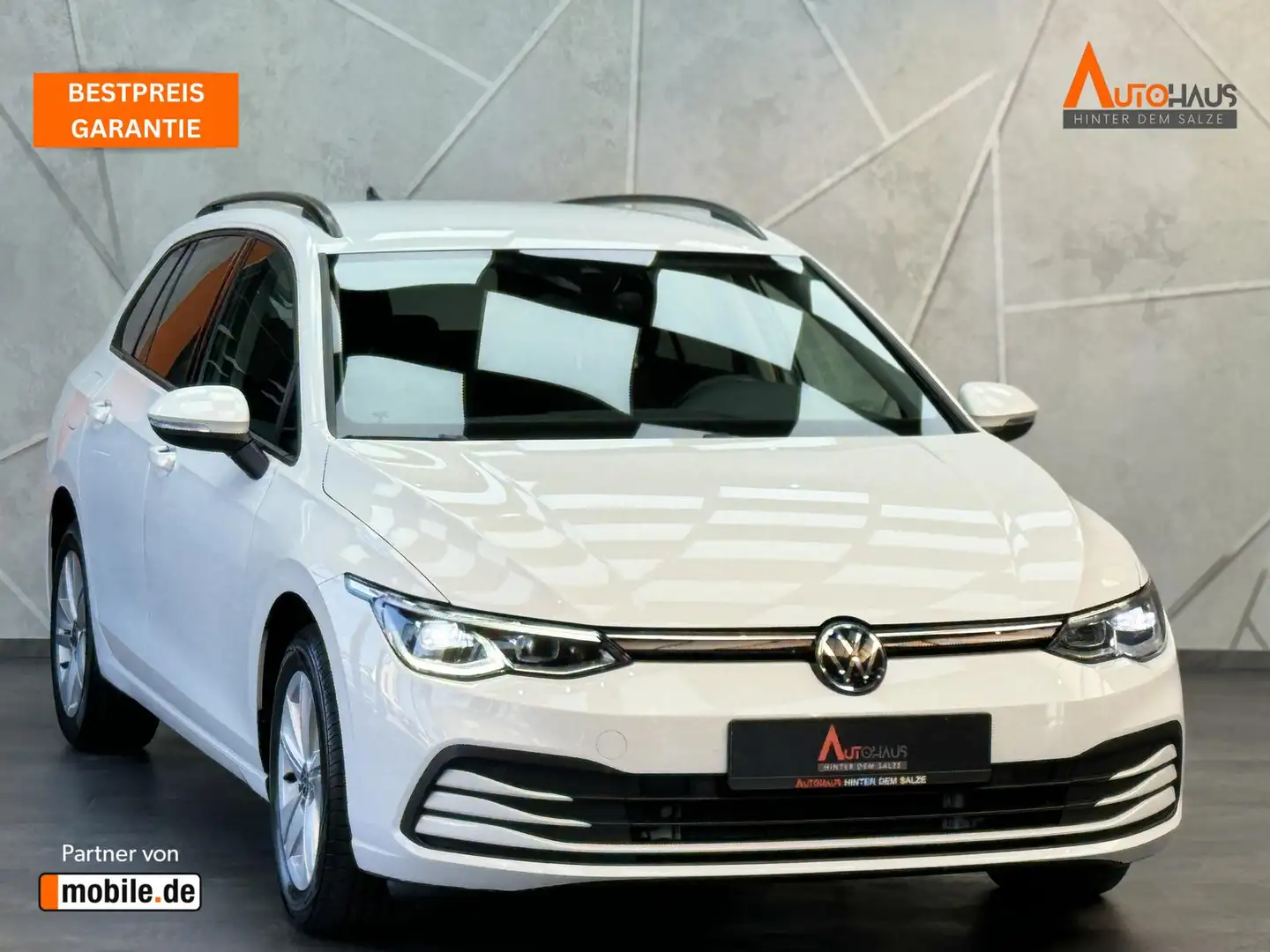 Volkswagen Golf Life 2.0 TDI|NAVI|SHZ|KAM|LED|VIRT Weiß - 1