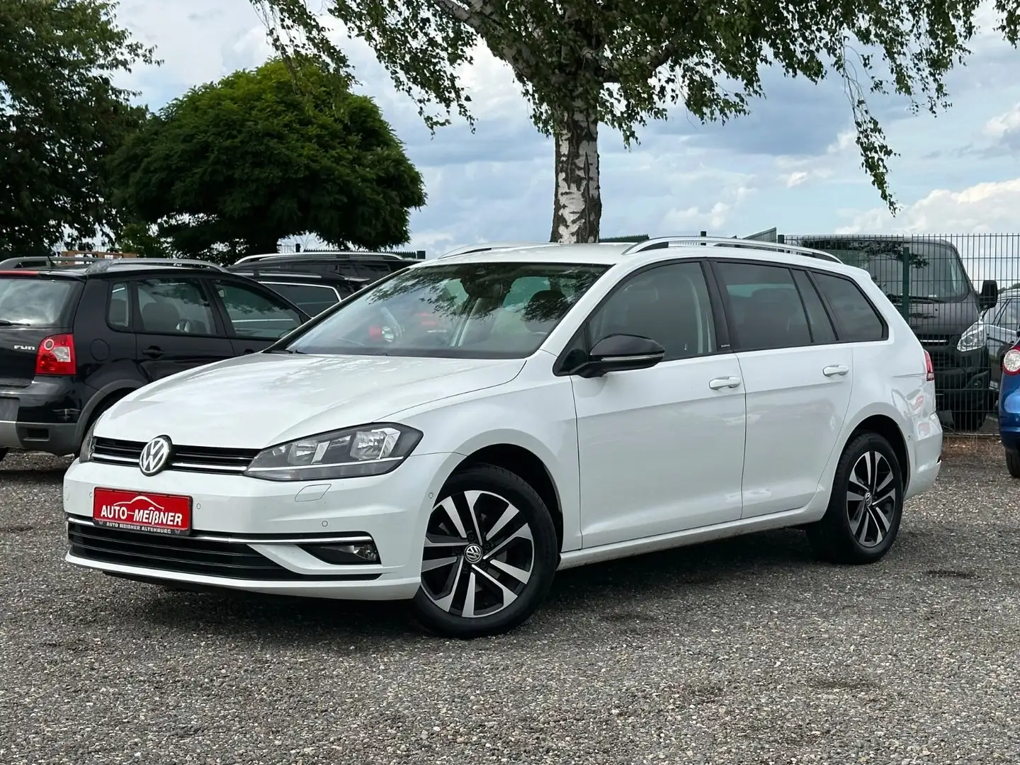 Volkswagen Golf VII Variant IQ.DRIVE * ACC * Sitzh.* Navi * Blanc - 1