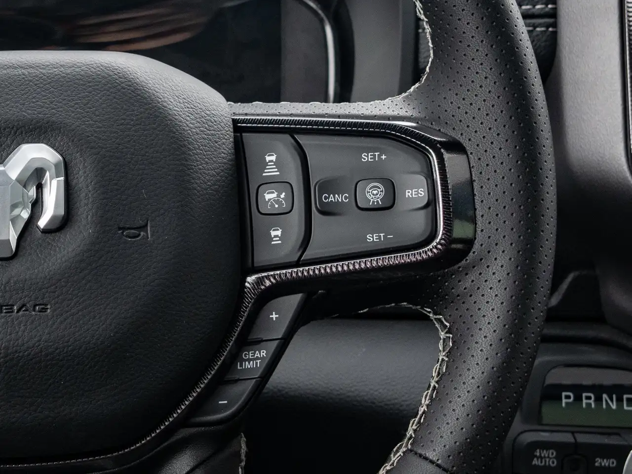 RAM 1500 fotografie RAM 1500