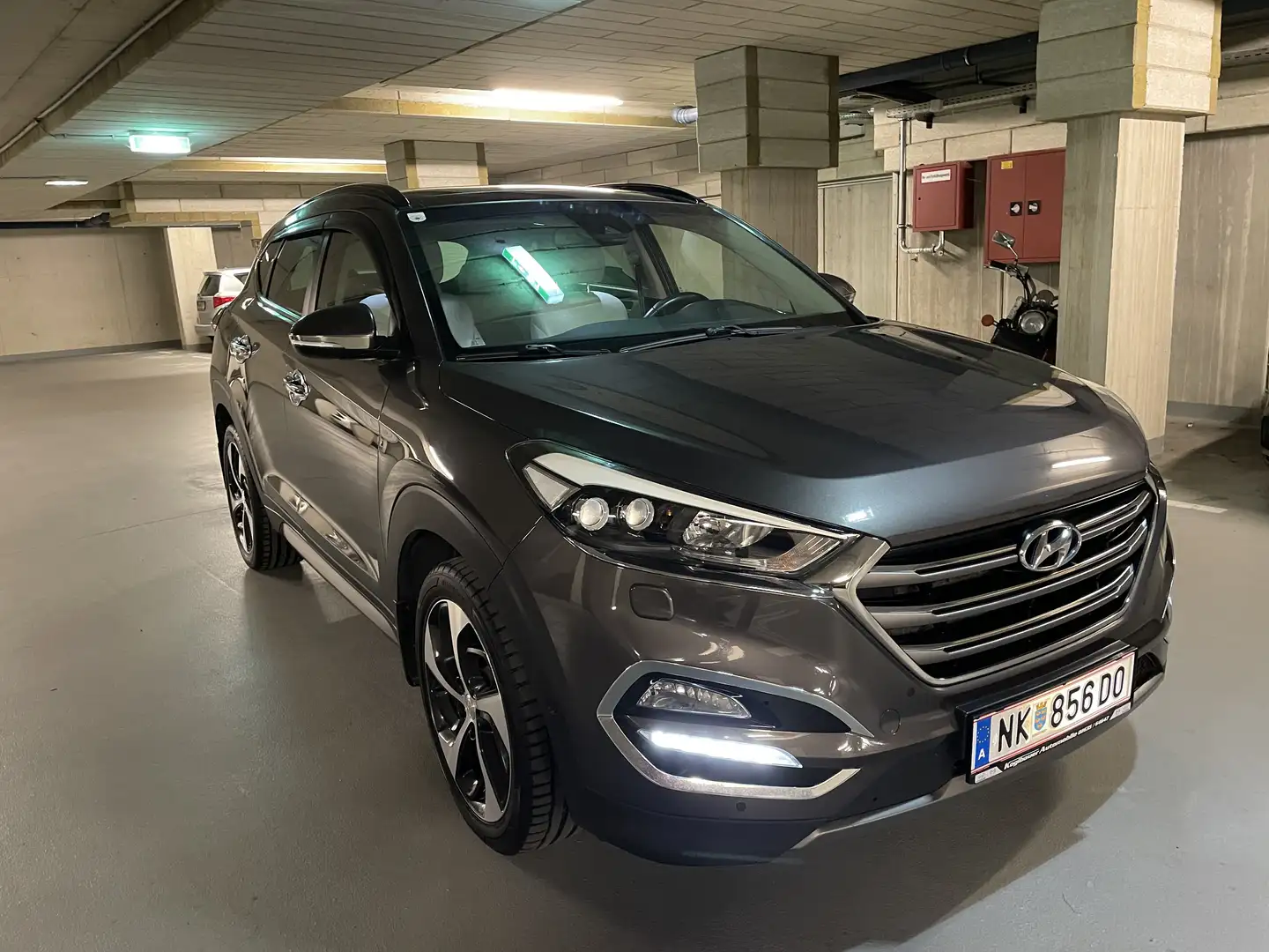 Hyundai TUCSON 2,0 CRDI 4WD Platin Aut. - 2