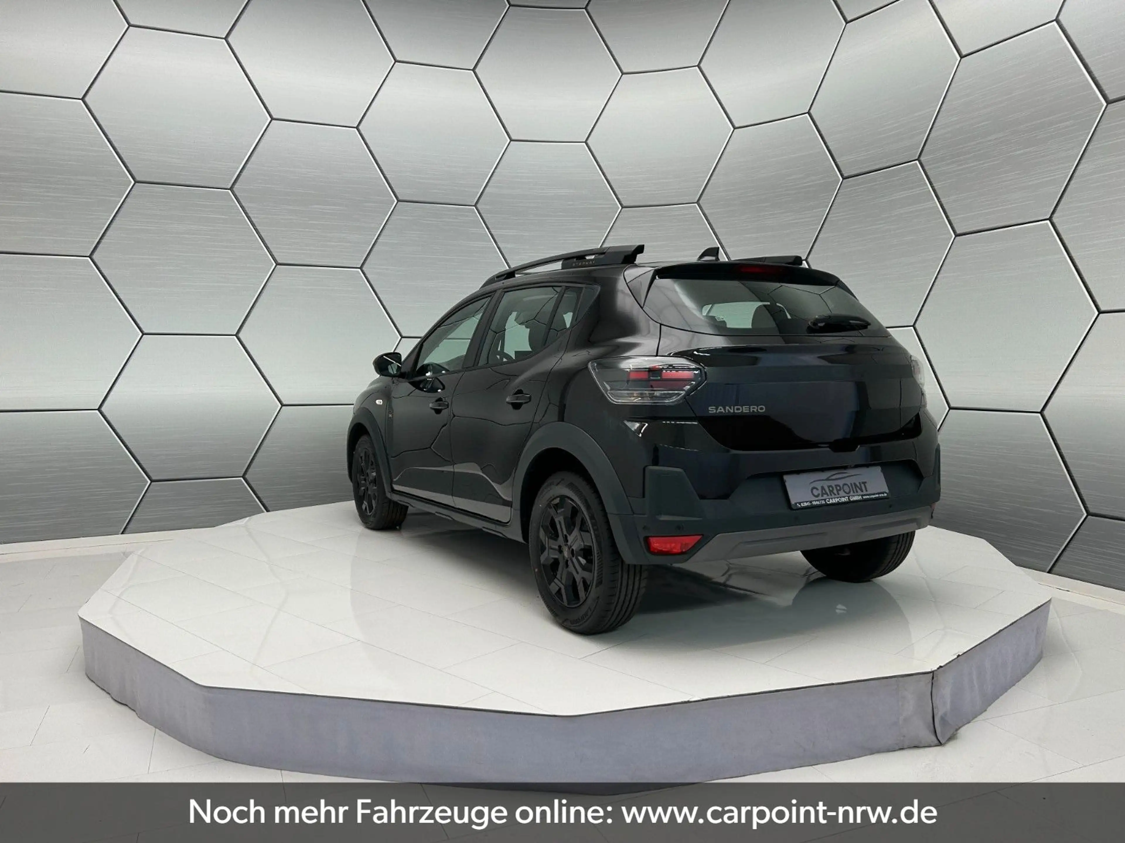 Dacia Sandero Stepway Extreme TCe 110 Technik Winter — photo 4