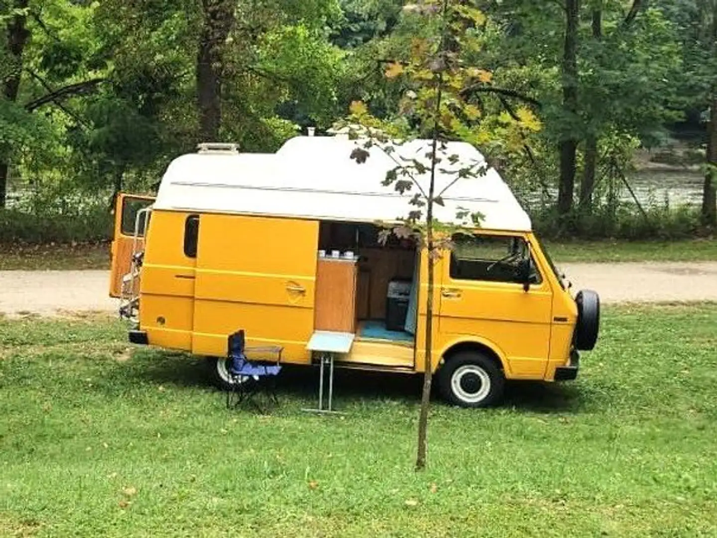 Volkswagen LT 31 TYPE 281 | Wohnmobil | Gelb - 1