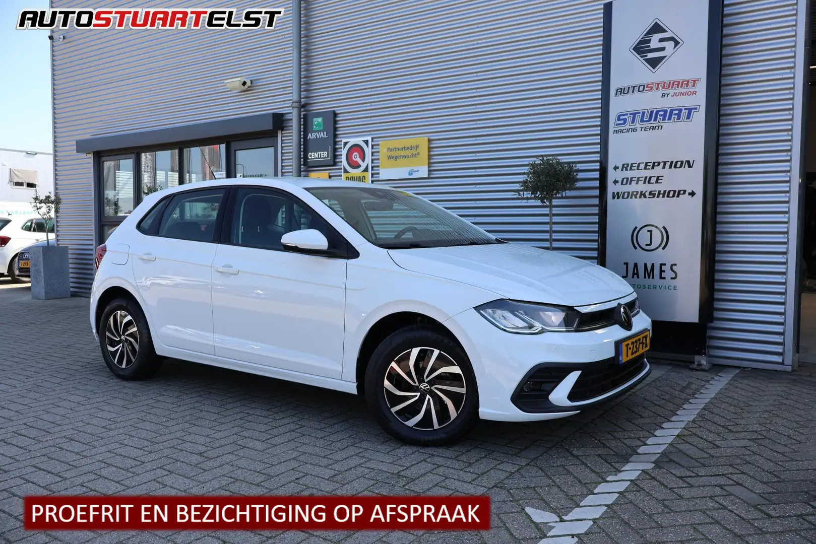 Volkswagen Polo 1.0 TSI Life IQ Drive | Stoelverwarming | Virtual Wit - 1