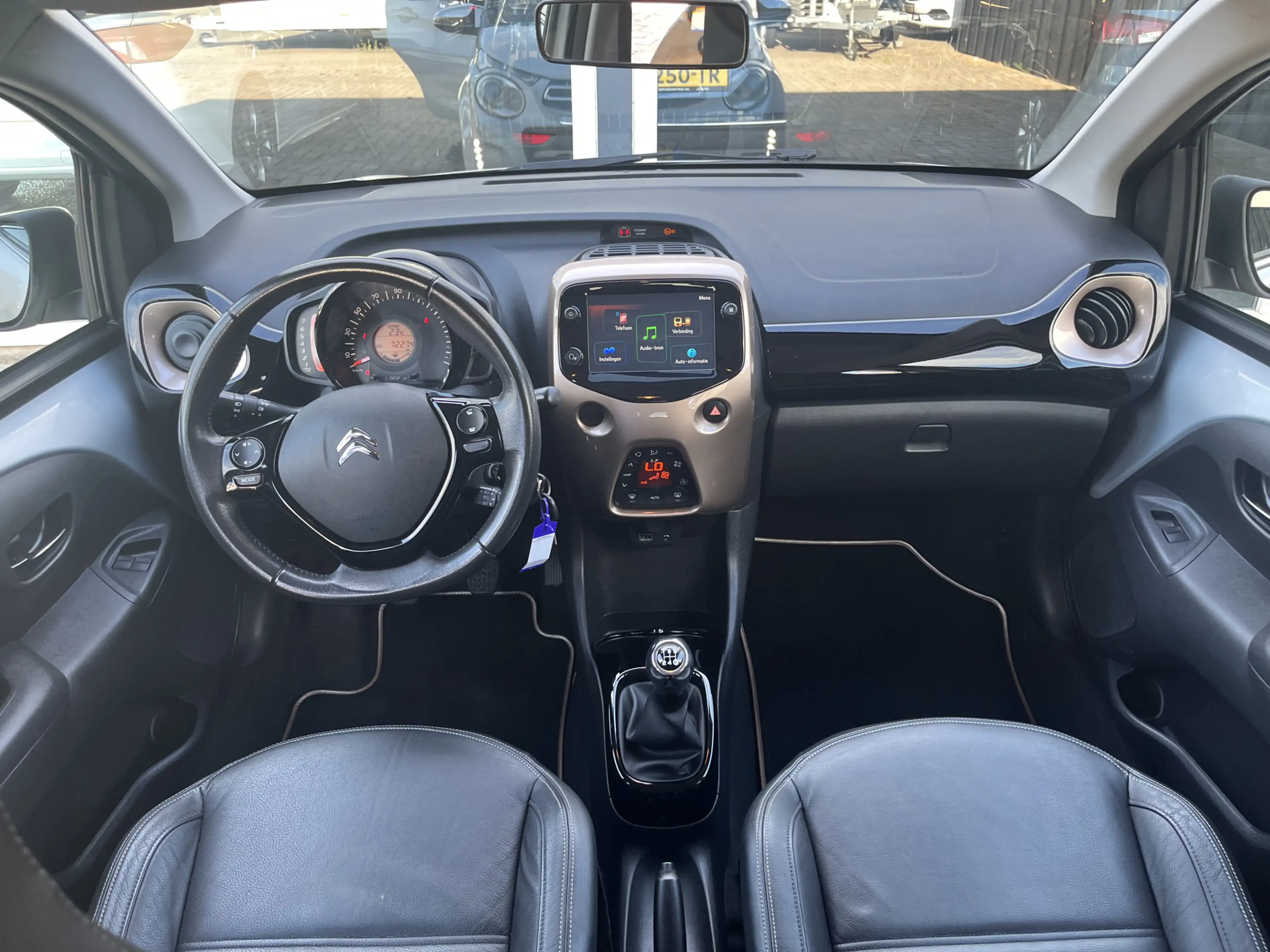 Citroen C1 1.0 VTi Origins Carplay / Leder / Clima / Cruise / — photo 26