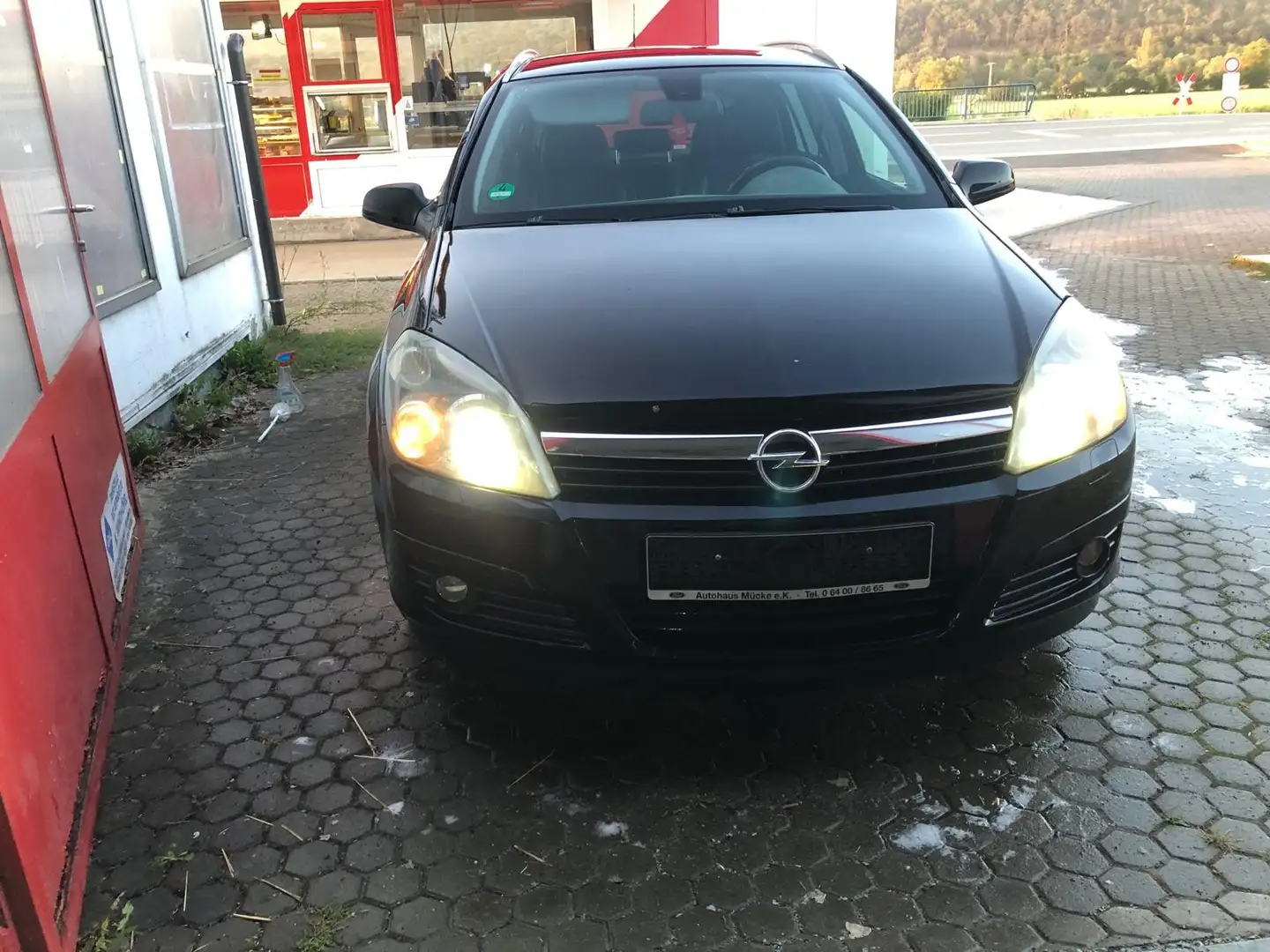 Opel Astra Cosmo Schwarz - 2