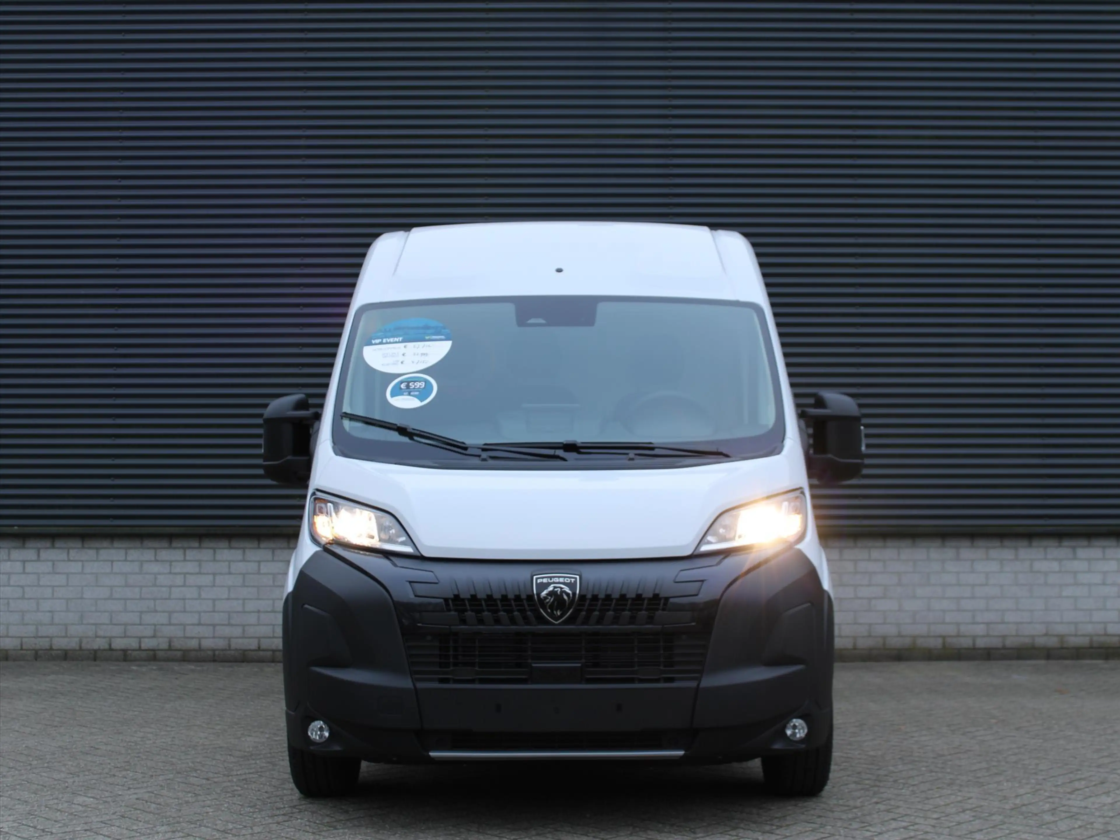 Peugeot Boxer Zwaar 2.2 HDi 140PK L2H2 3,5T I Trekhaak 3000 kg t — photo 2