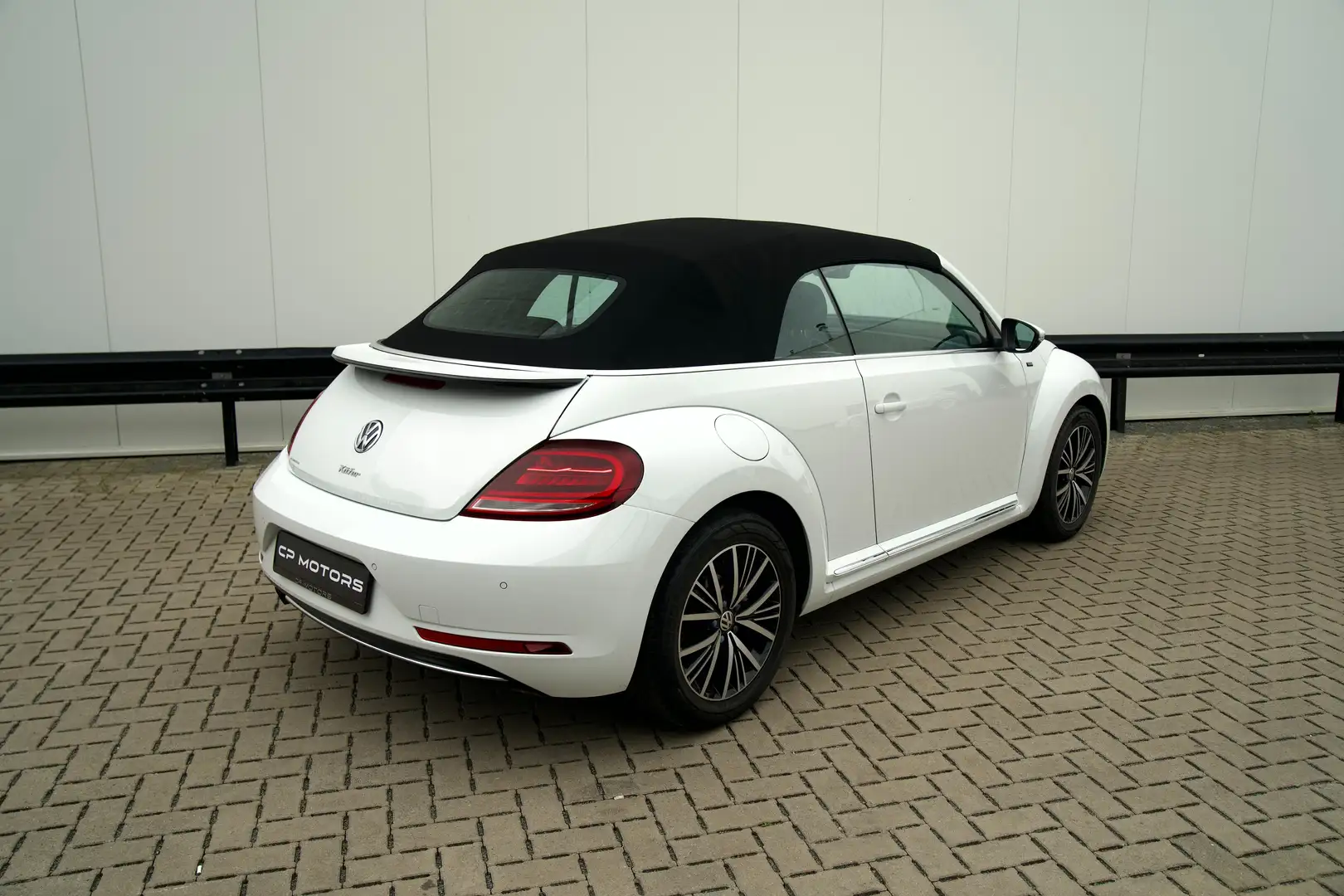 Volkswagen Beetle CABRIO | ALLSTAR | AUTOMAAT | APPLE CARPLAY | TOP! Weiß - 2