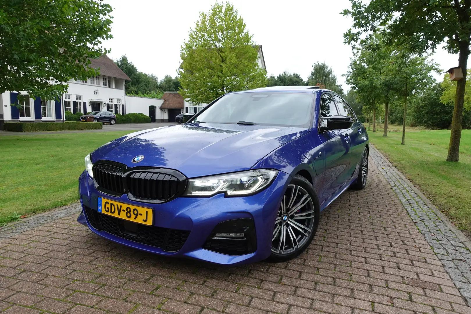 BMW 330 3-serie 330e High Executive | Harman Kardon | Lase Bleu - 1