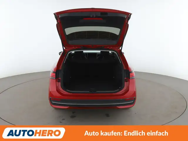 Volkswagen Passat view 16