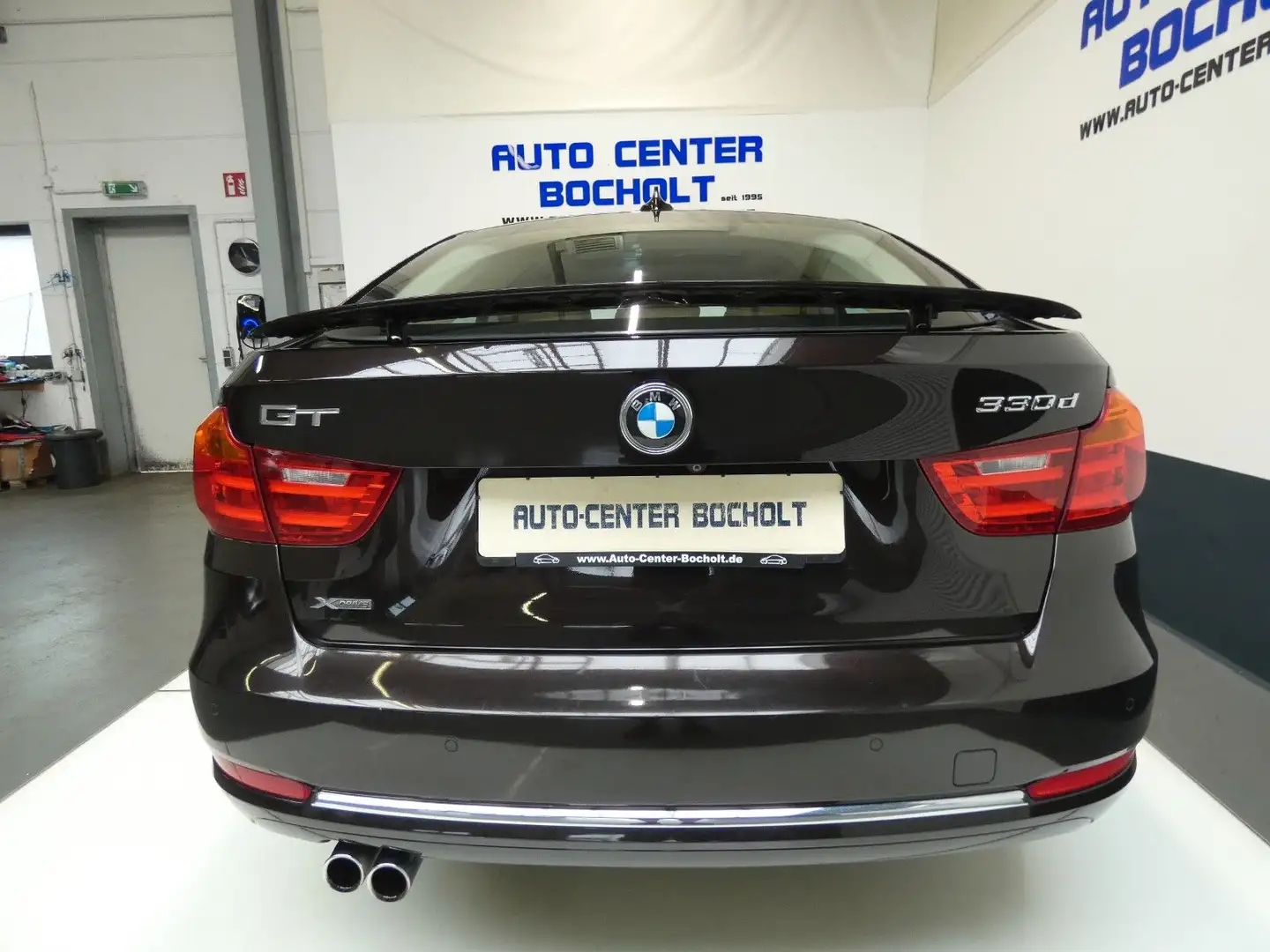 BMW 330 xDrive Luxury Line*HUD*NaviProf Braun - 2