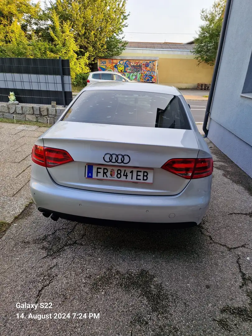 Audi A4 2,0 TDI DPF Silber - 2