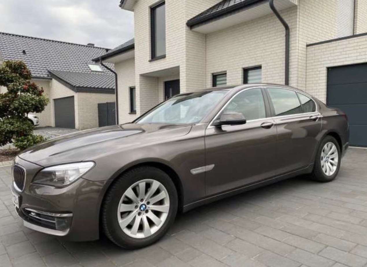 Second hand Bmw 7 Series 