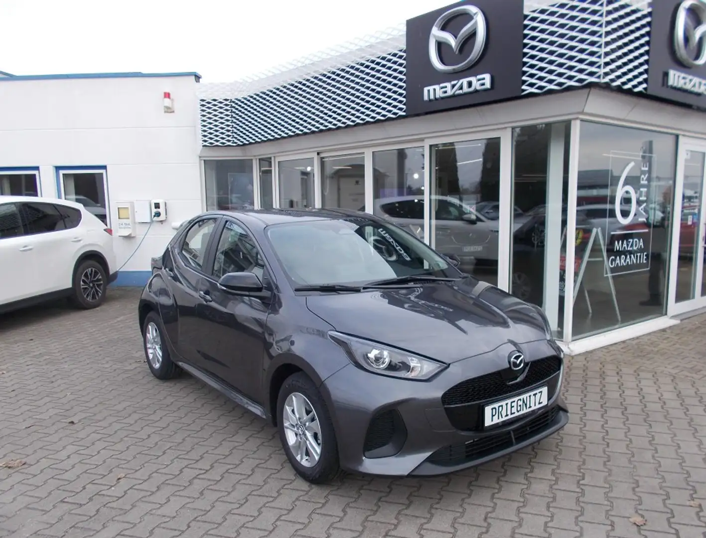 Mazda 2 HYB 1.5L Hybrid VVT-i - 1