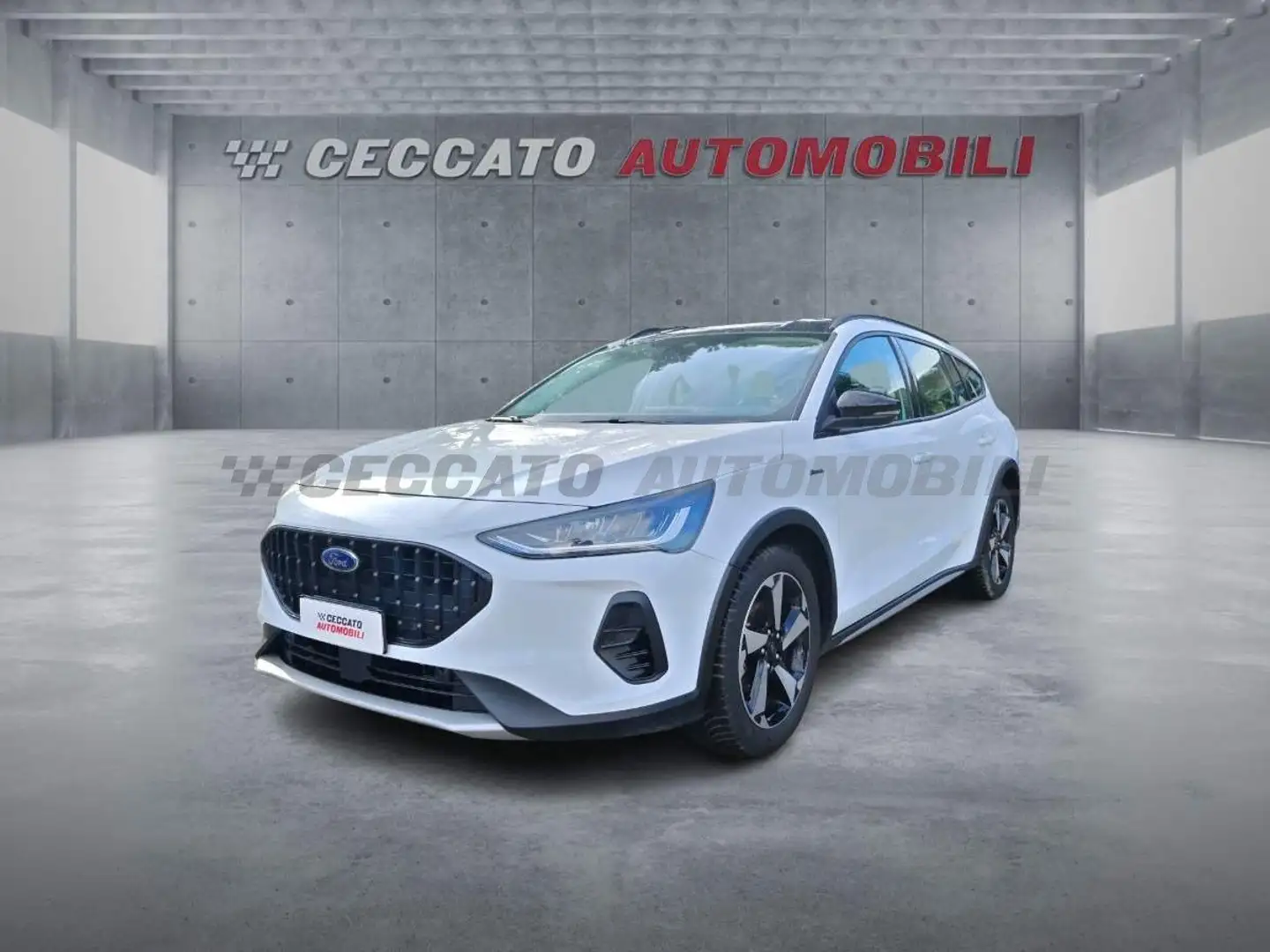 Ford Focus Focus Active SW 1.0t ecoboost h 125cv Weiß - 1