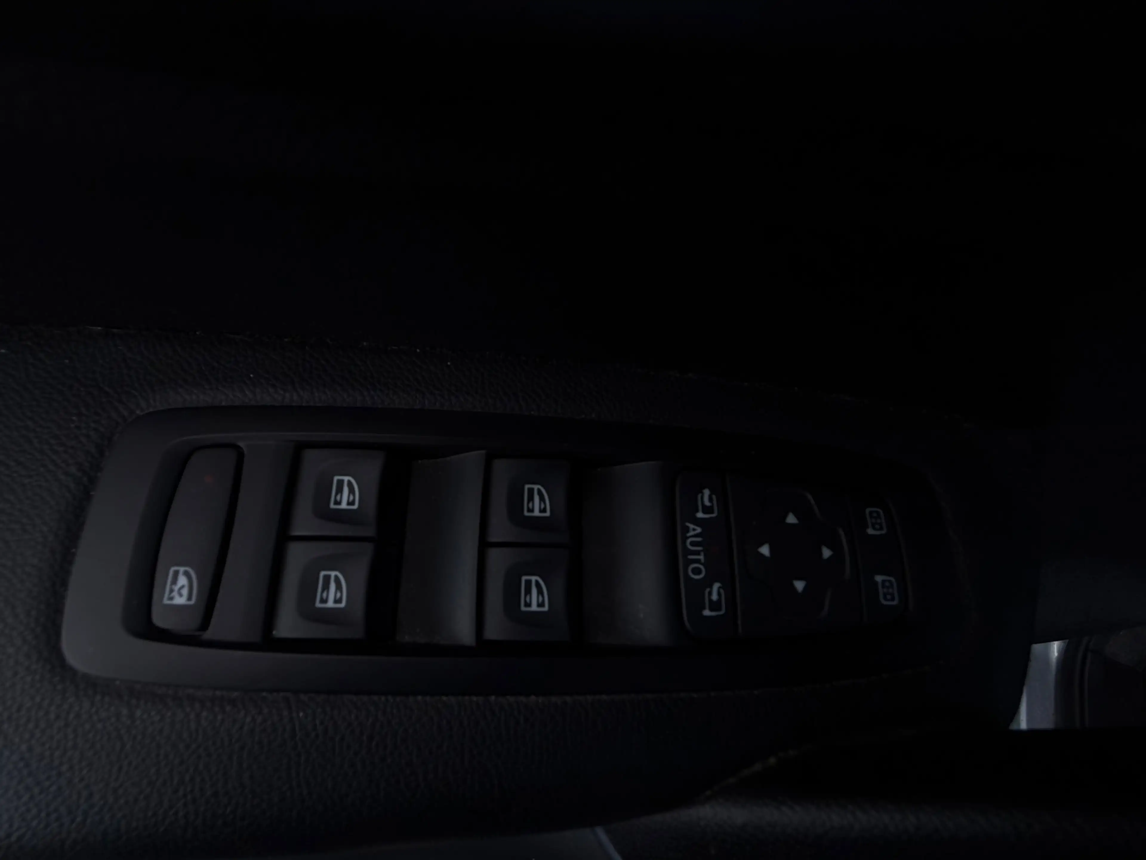 Renault Kadjar 1.3 TCe Intens LED / VOLLEER / CAMERA — photo 13