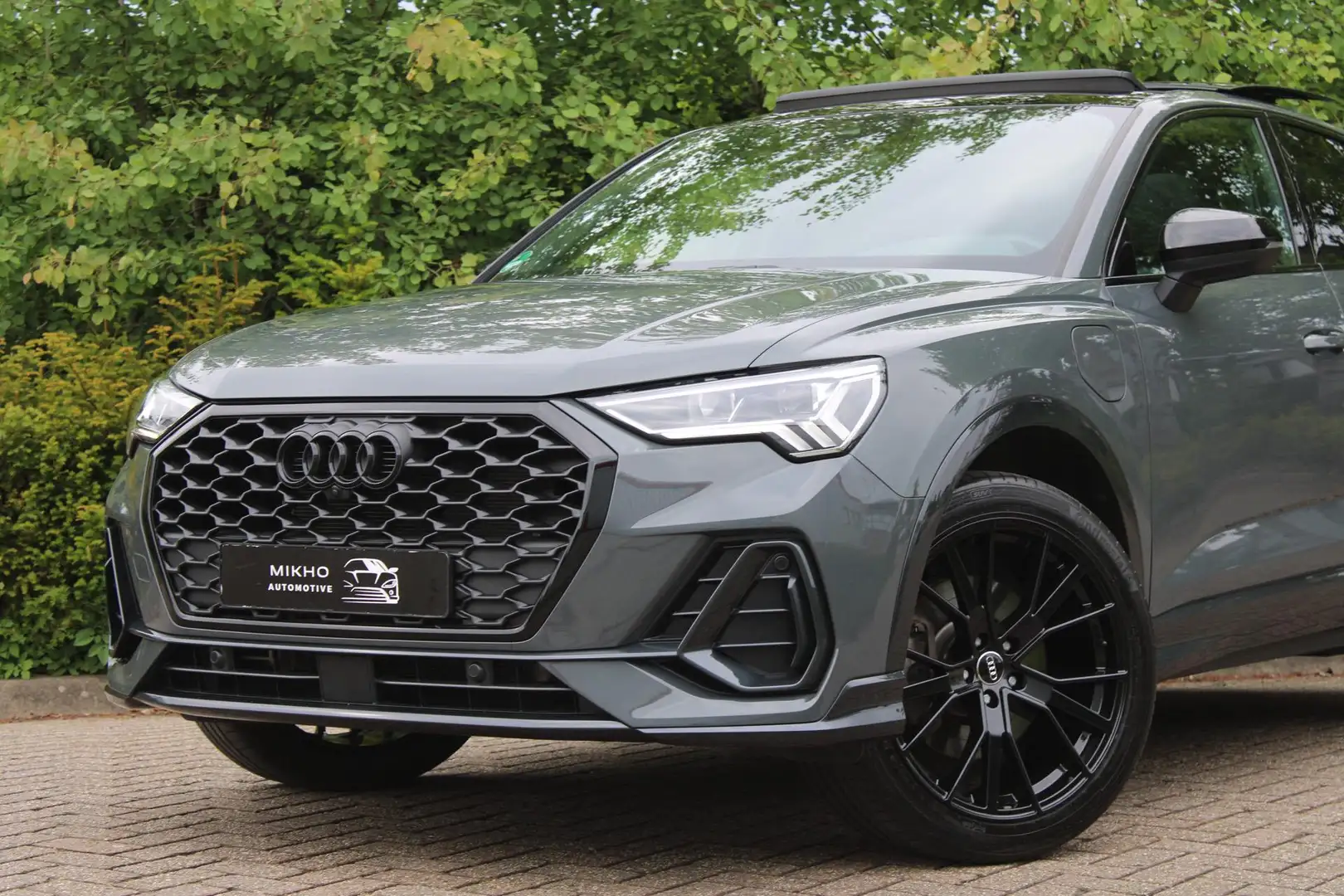 Audi Q3 Sportback 45 TFSI e 3x S-Line | Panoramadak | Sfee Grau - 2