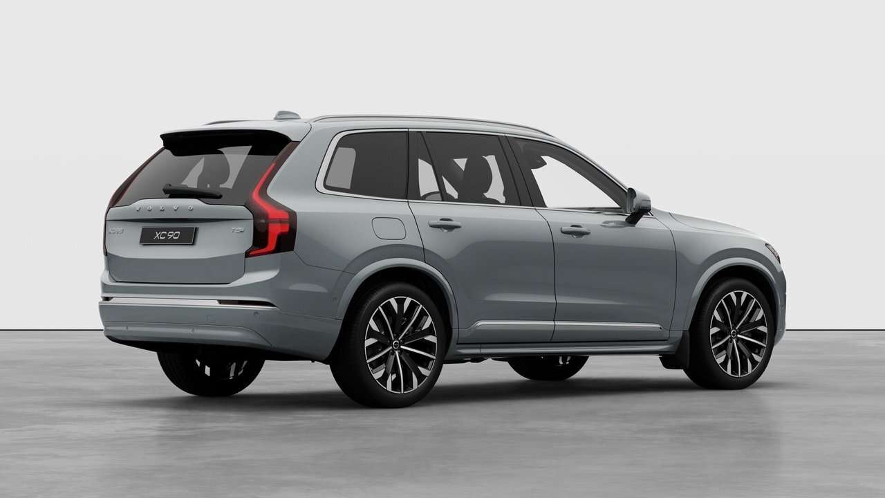 2026 Volvo XC90 Ultra 7-Seater (Bright Theme) LEASE & FINANCE AVAI alt 4