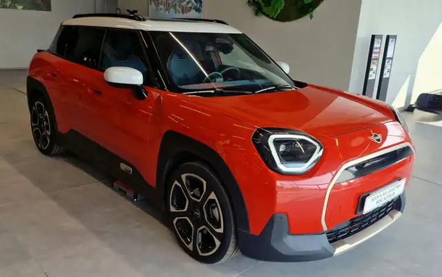 MINI Aceman Mini E Favoured