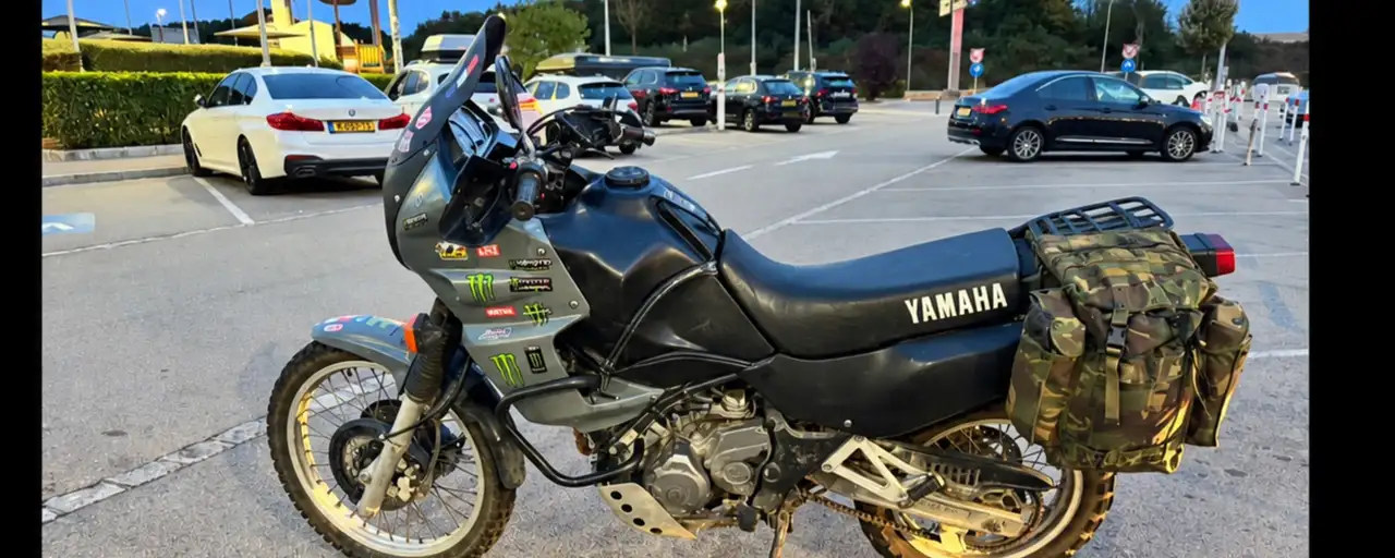 Yamaha XTZ 750