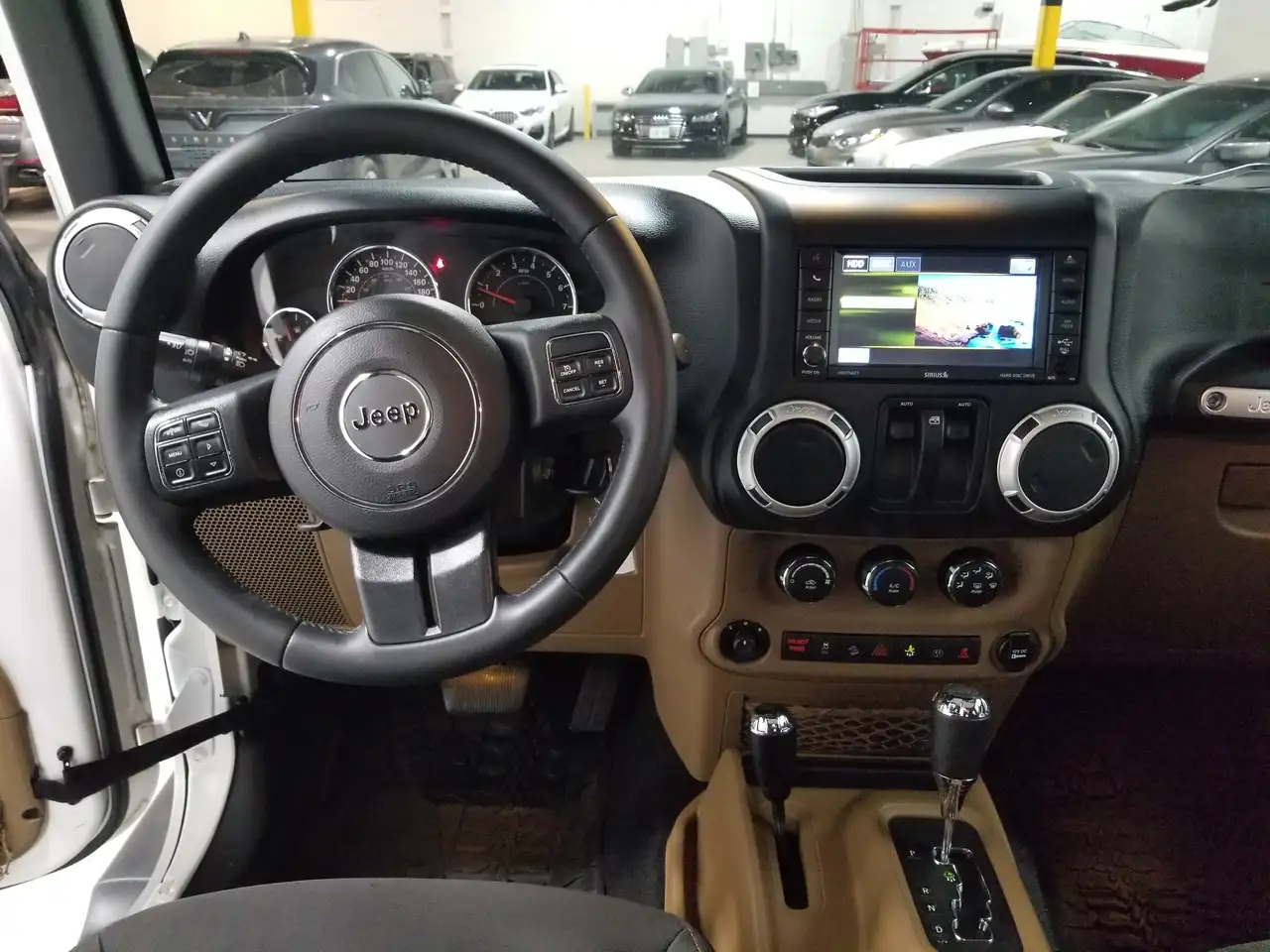 Jeep Wrangler снимка Jeep Wrangler