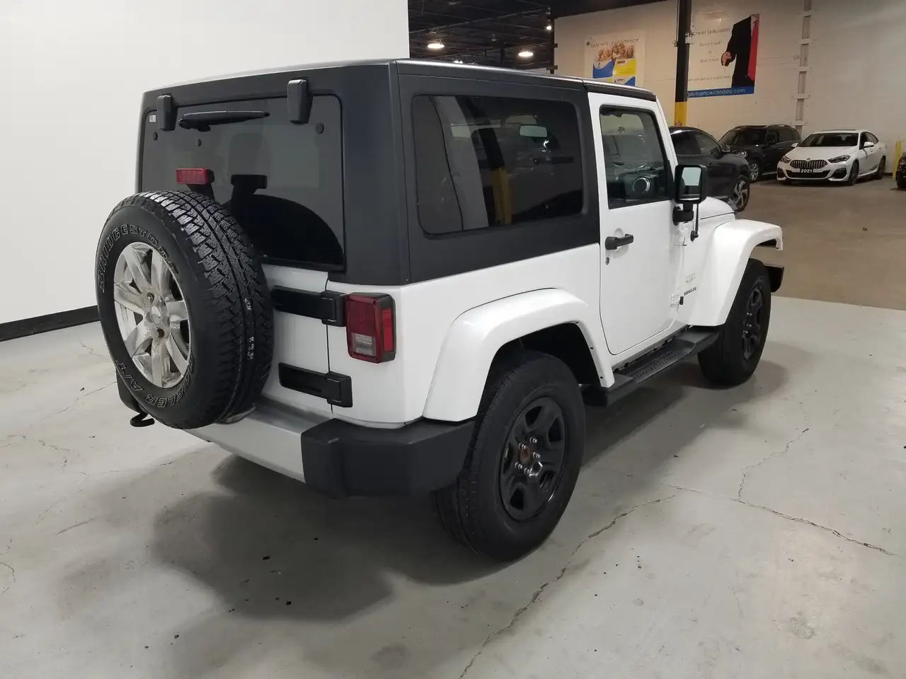 Jeep Wrangler снимка Jeep Wrangler