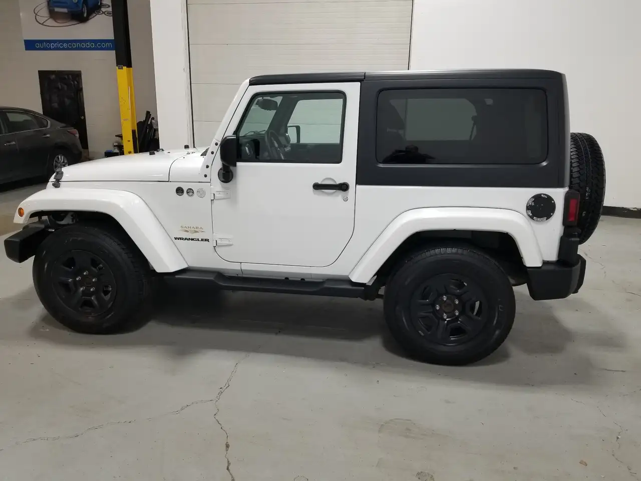 Jeep Wrangler снимка Jeep Wrangler