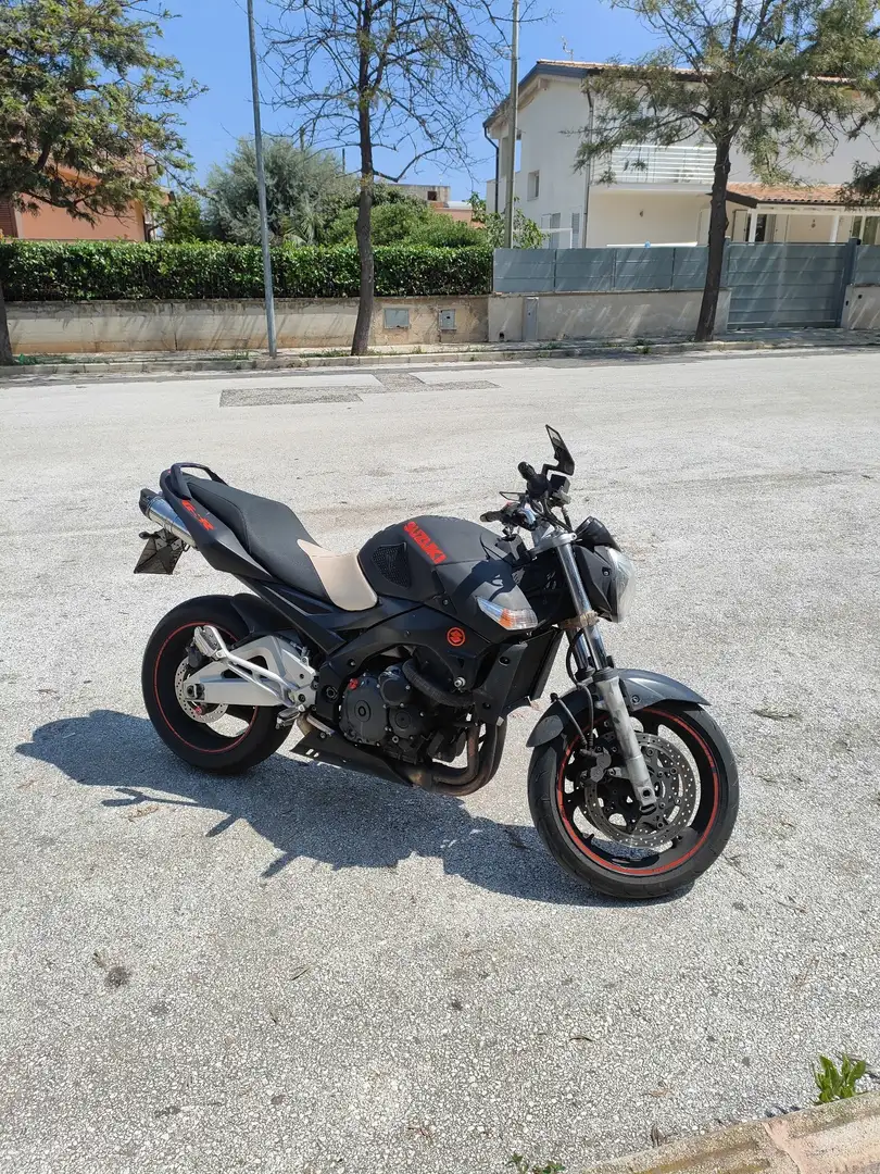 Suzuki GSR 600 Negru - 1