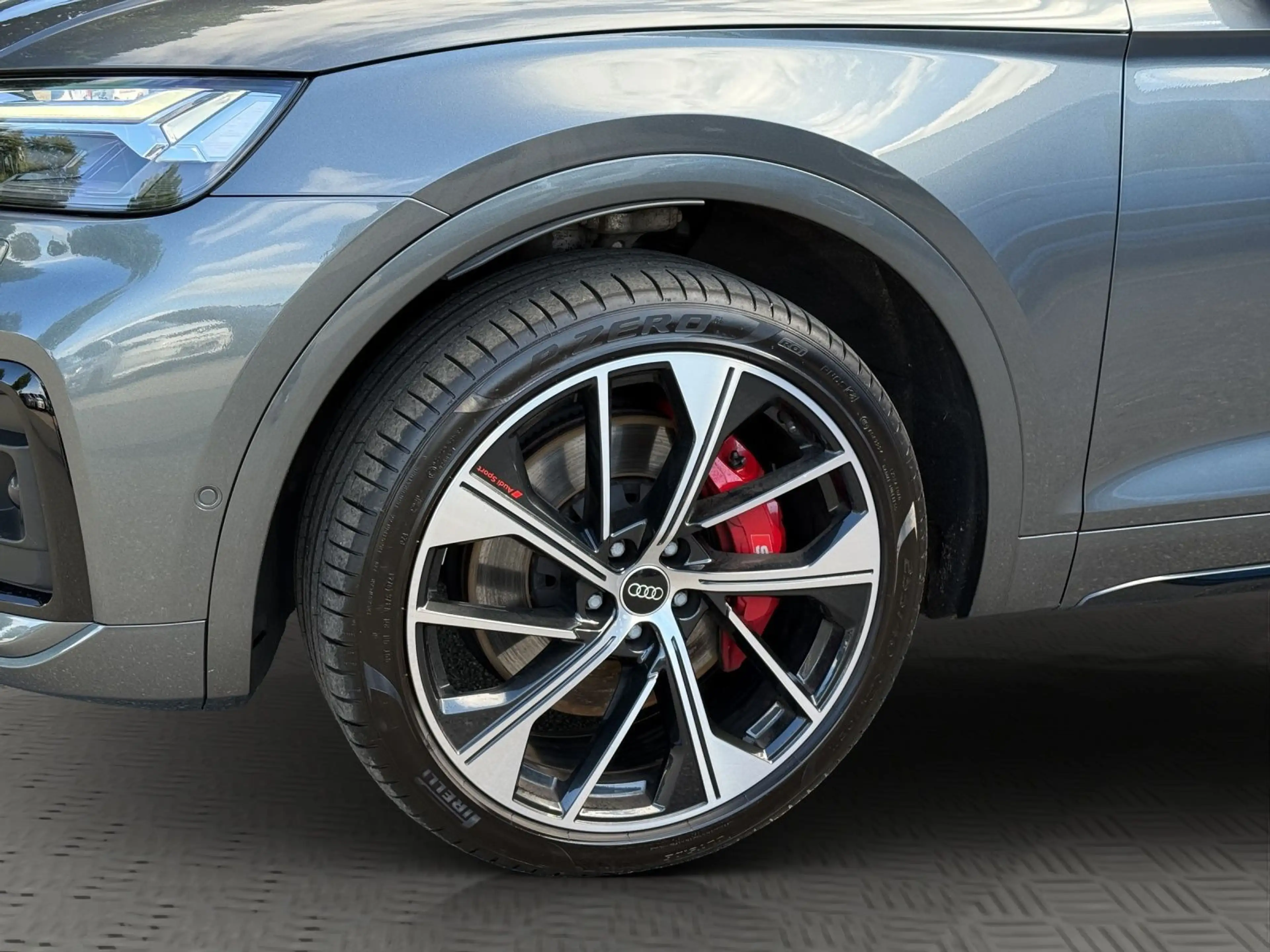 Audi SQ5 3.0 TDI qu. Tip. AHK+MATRIX-LED+PANO+B&O+360 — photo 8