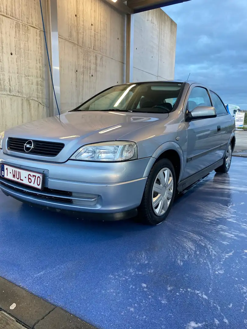 Opel Astra 1.8 16V Coupe Blauw - 2