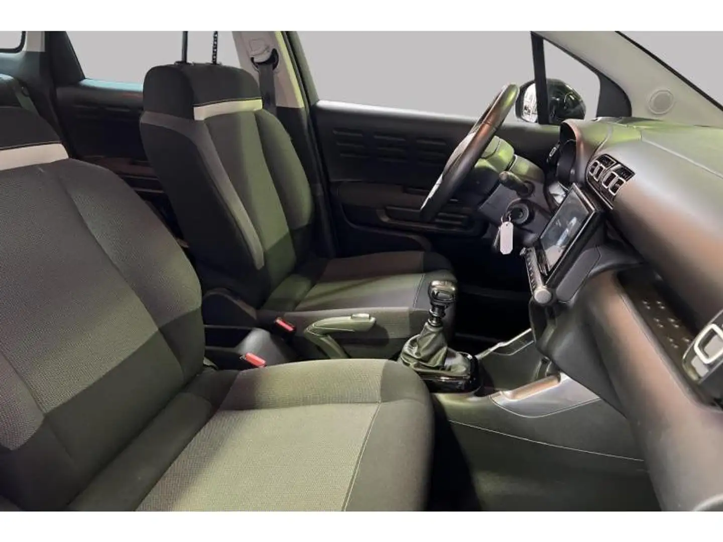 Citroen C3 Aircross / Schwarz - 2