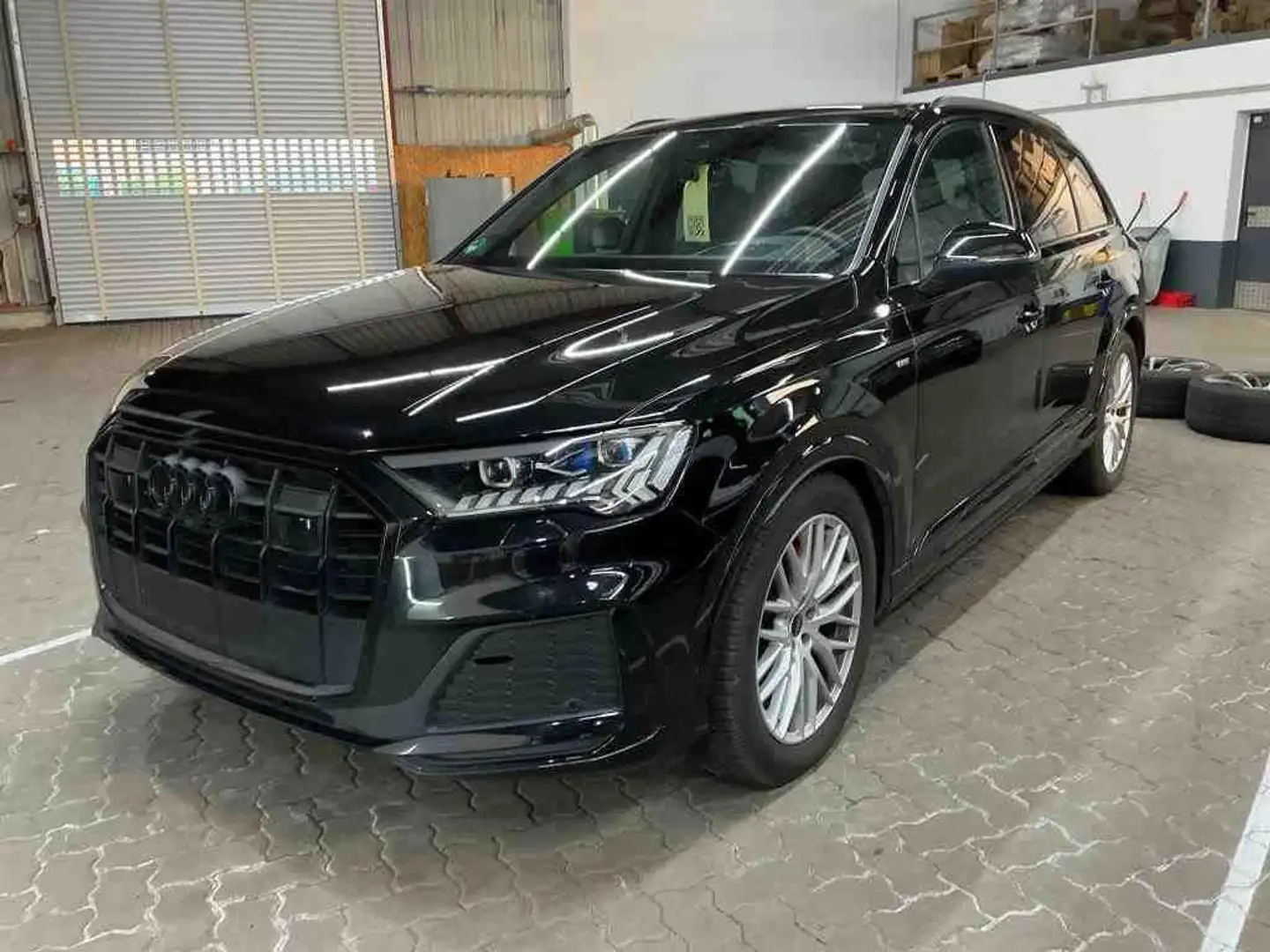 Audi Q7 50 TDI S-Line MATRIX PANO B&O STHZG 7-SITZE Schwarz - 1