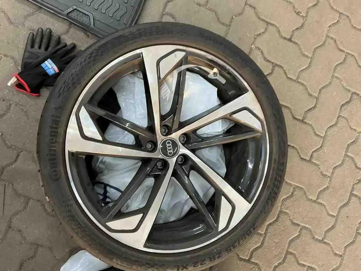 Audi Q7 50 TDI S-Line MATRIX PANO B&O STHZG 7-SITZE Schwarz - 2