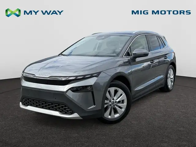 Skoda Elroq Corporate 85 82 kWh (285pk)  Inklapbare trekhaak /// Achteruitrijcamera /// Elektrische kofferklep ///