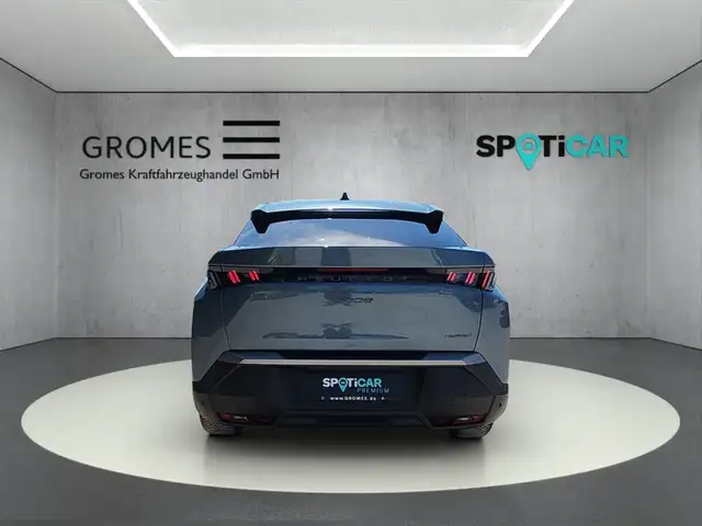 Peugeot 3008 view 4