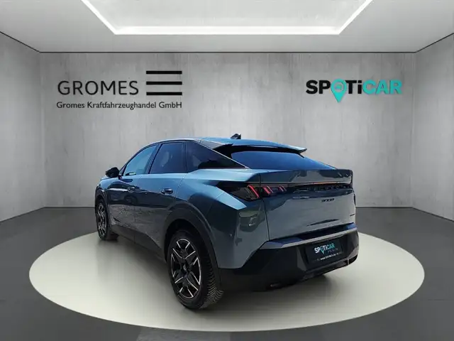 Peugeot 3008 view 5