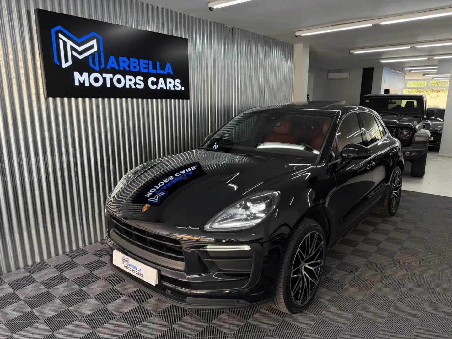 Porsche Macan Aut. Negro - 1
