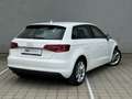 Audi A3 Sportback 1.6 TDI Ambiente-Paket Sitzheizung/NAVI Weiß - thumbnail 4