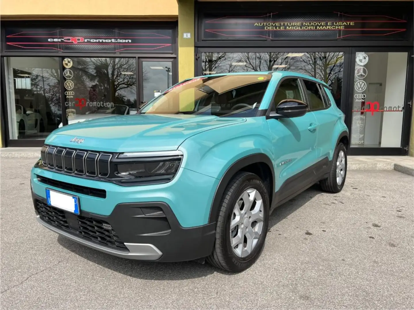 Jeep Avenger 1.2 Turbo Altitude Bleu - 1