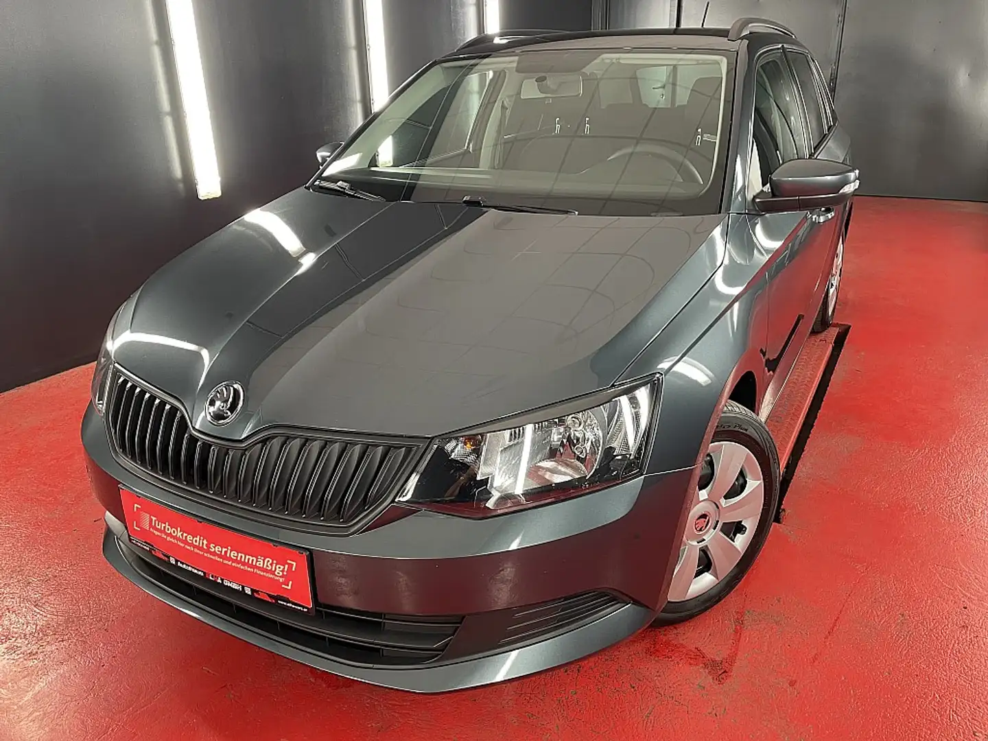 Skoda Fabia Combi *Benzin *1.Besitz *NUR 111.000km !!! Gris - 1