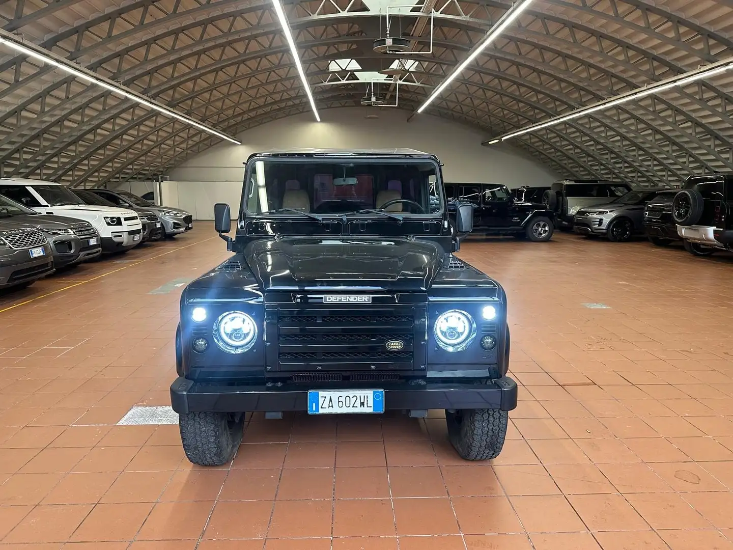 Land Rover Defender TEL 3483761469 90 2.5 td5 SE SW Noir - 2
